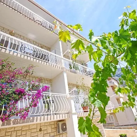 Apartament 22