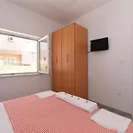 22 Makarska